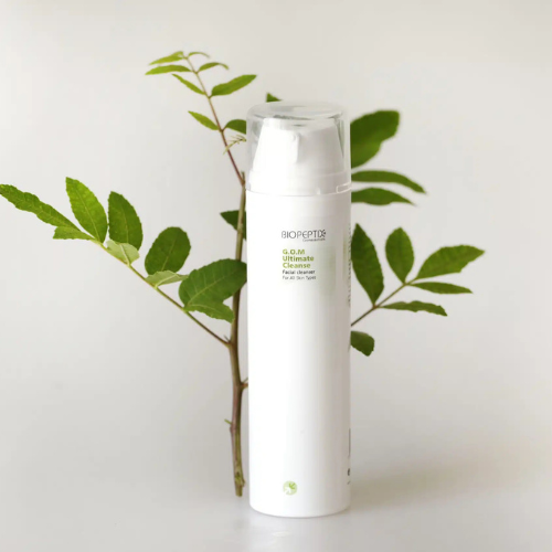 תכשיר ניקוי לפנים - G.O.M Ultimate Cleanser